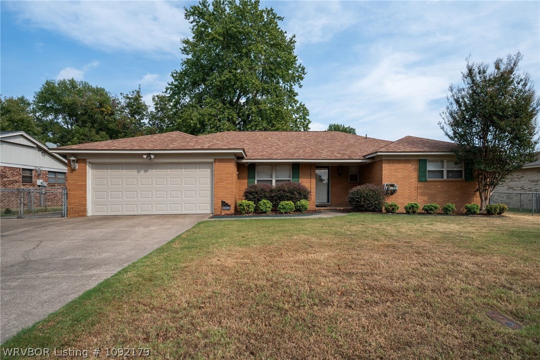 main property photo 0