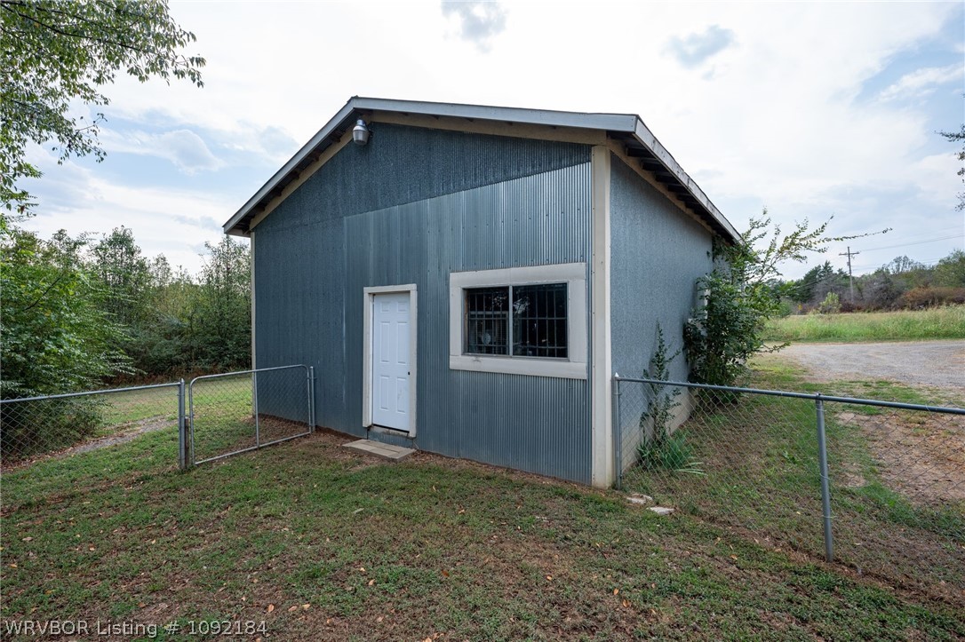 main property photo 29