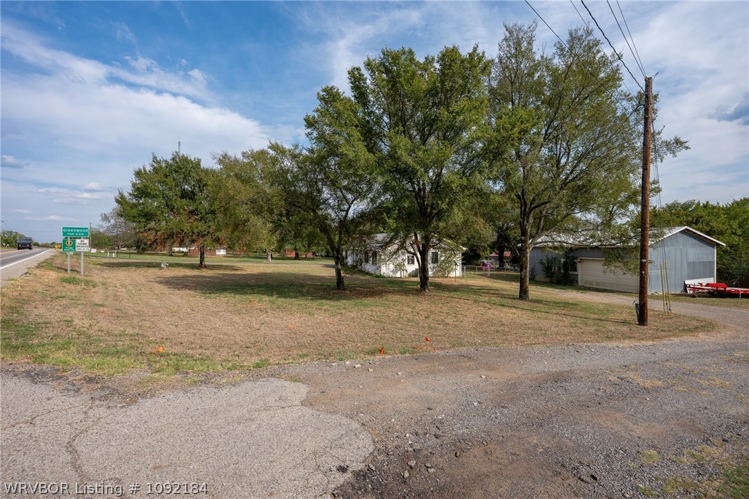 main property photo 38