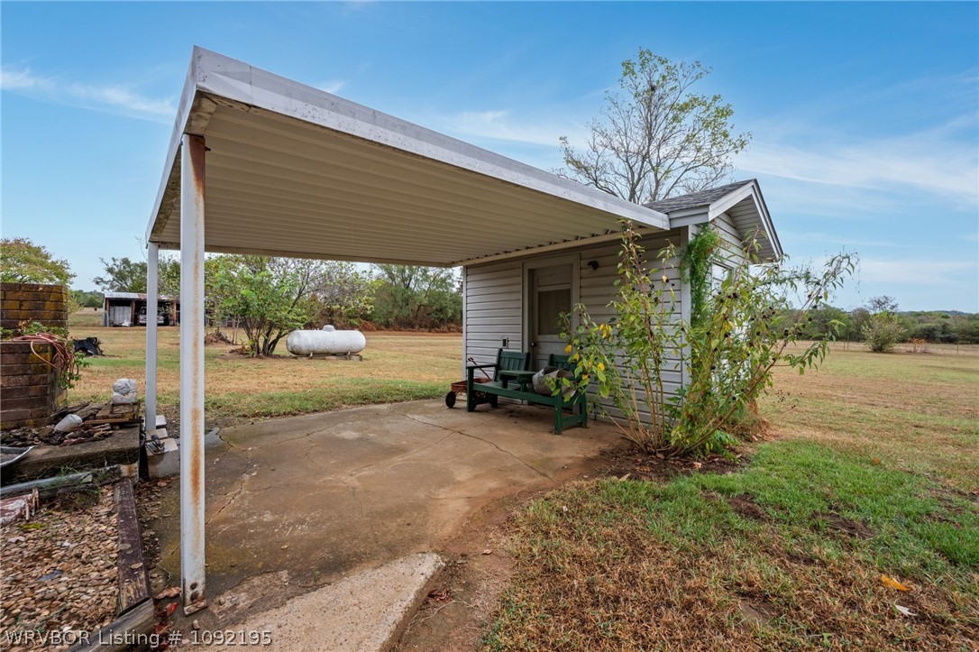 main property photo 12