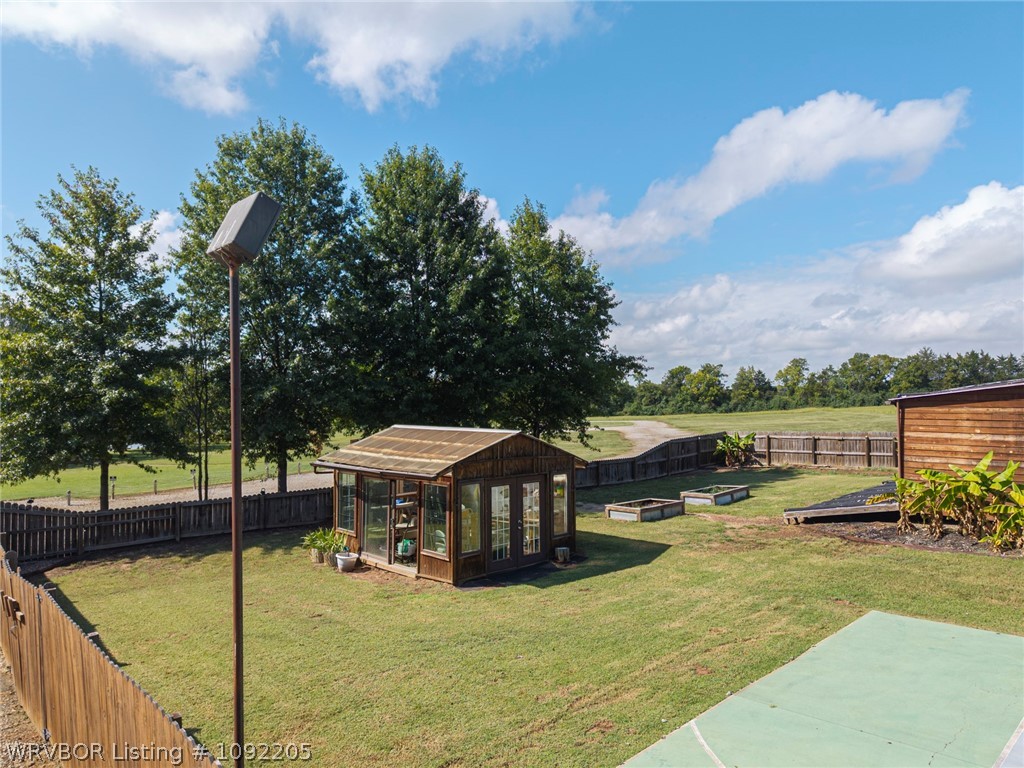 main property photo 19