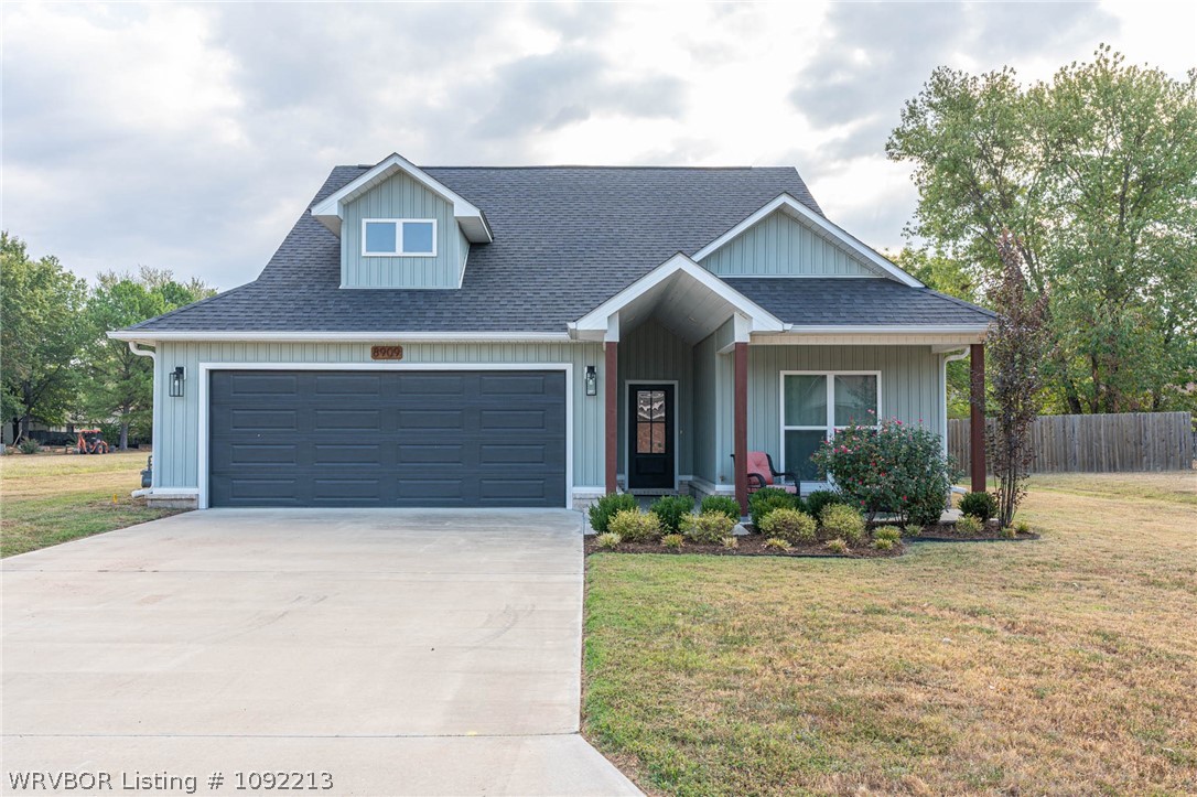 main property photo 0