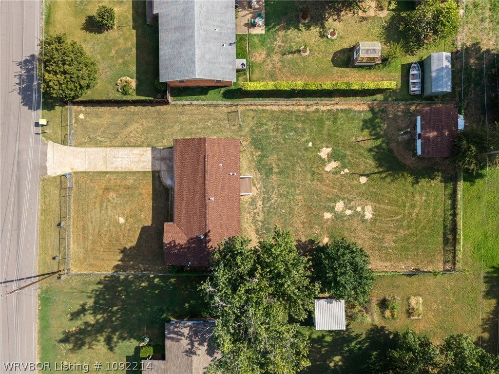 main property photo 22