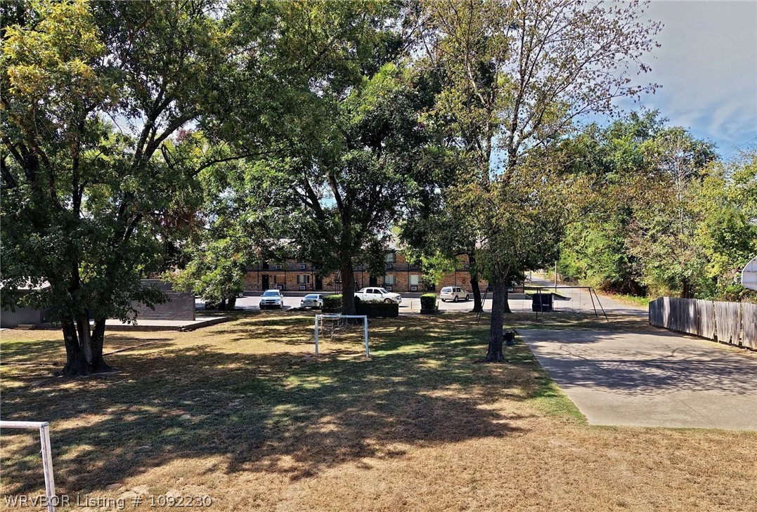 main property photo 23
