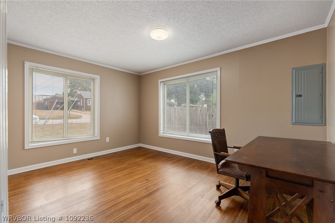 main property photo 19