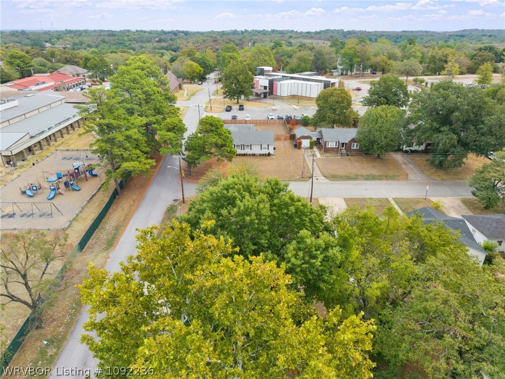 main property photo 36