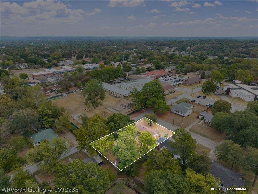main property photo 37