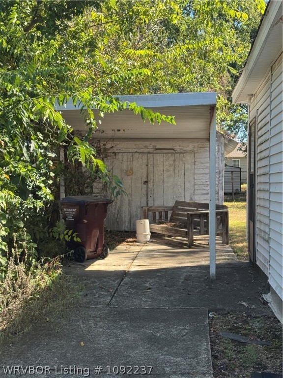 main property photo 19
