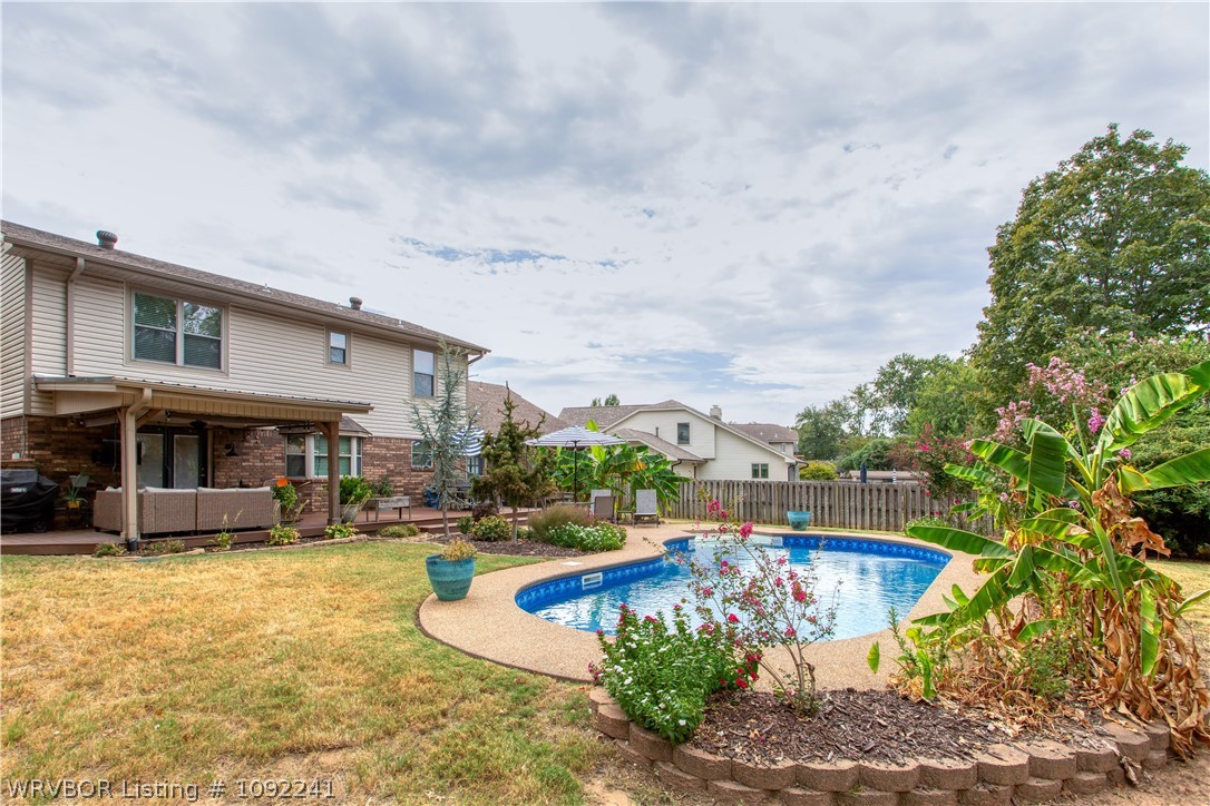 main property photo 35