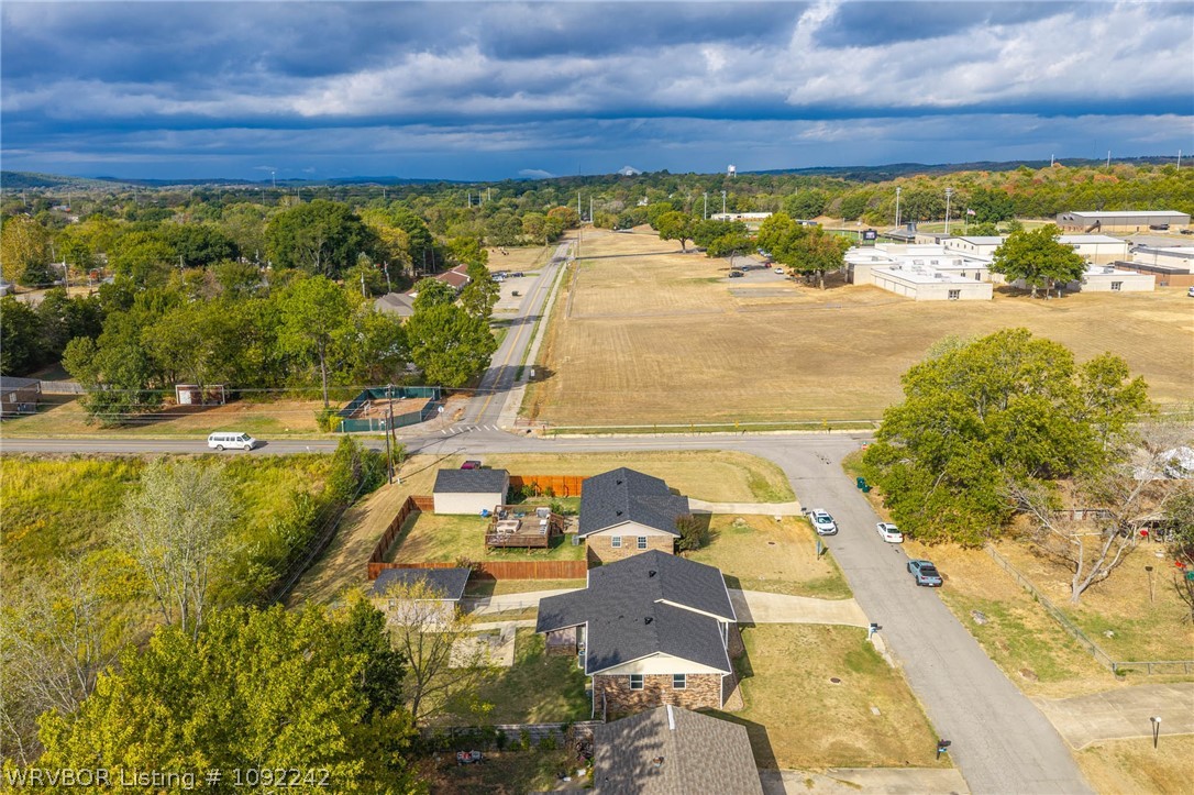 main property photo 23