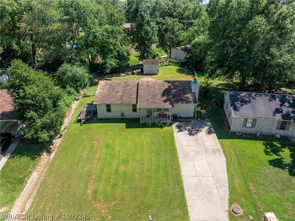 main property photo 25