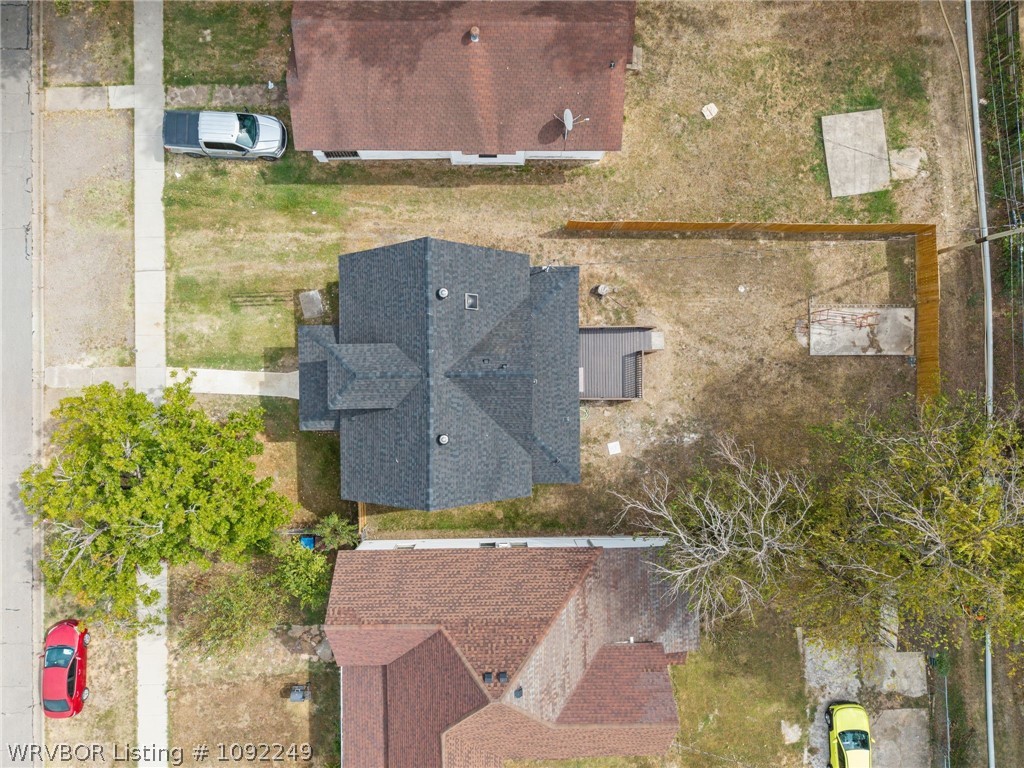 main property photo 3