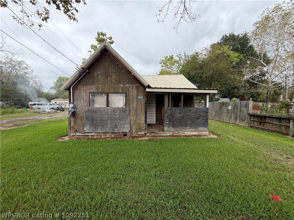 main property photo 0