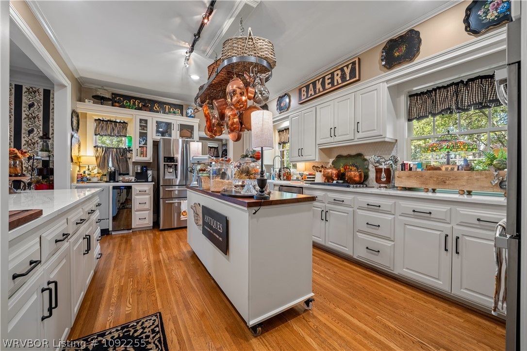 main property photo 15