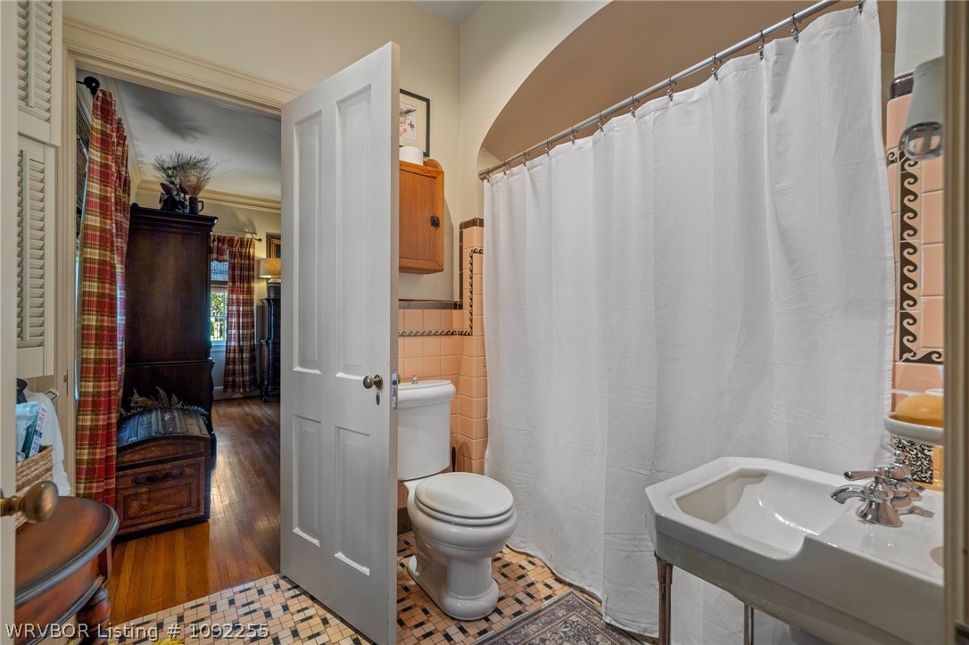 main property photo 52