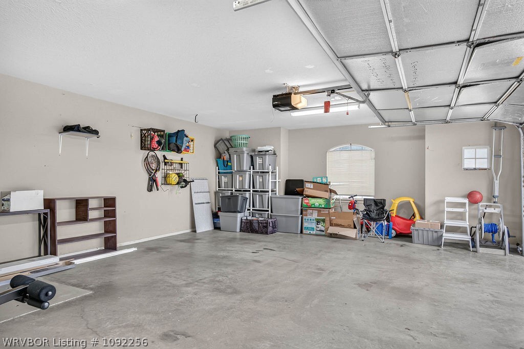 main property photo 10