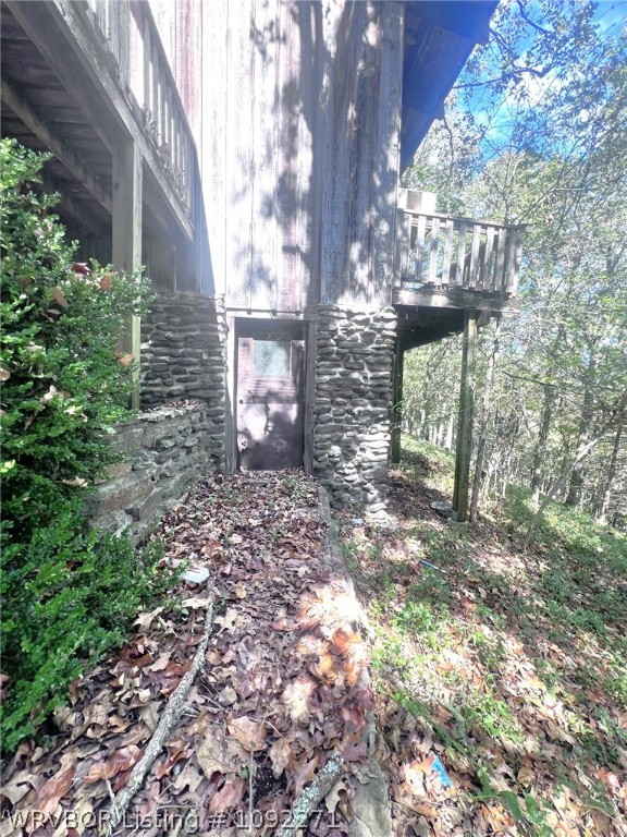main property photo 16