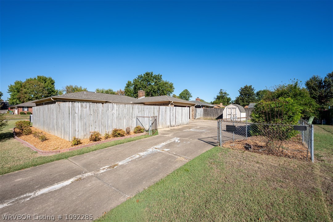 main property photo 44