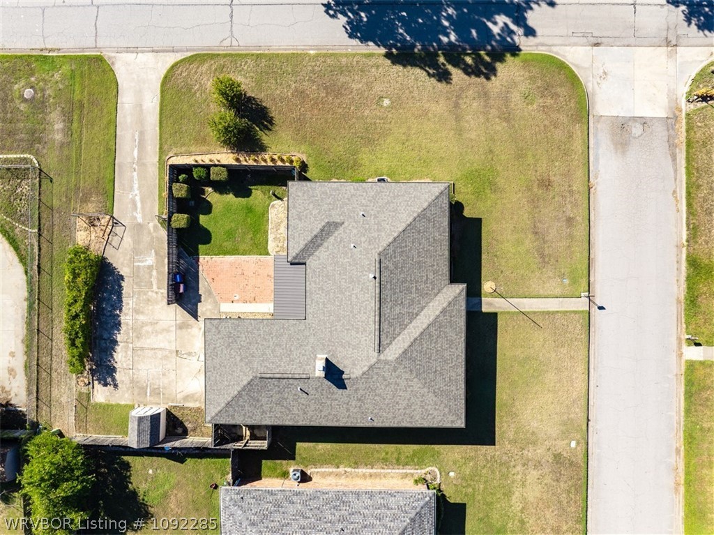 main property photo 53