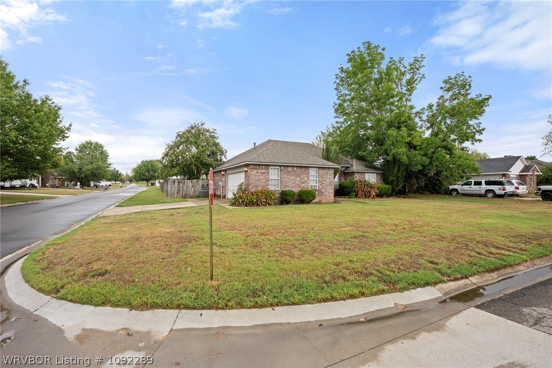 main property photo 39