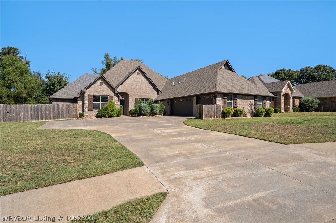 main property photo 3