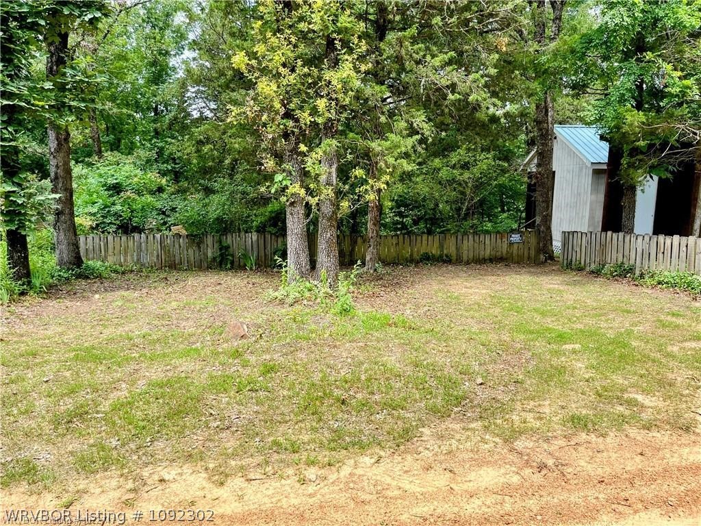 main property photo 16