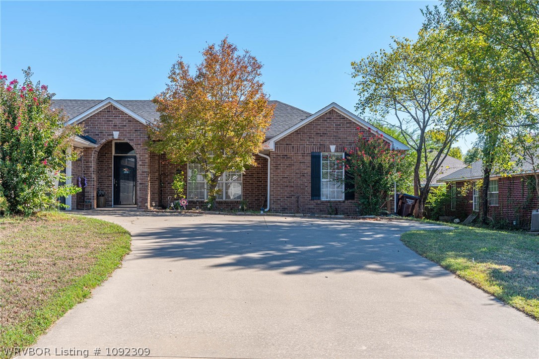 main property photo 45