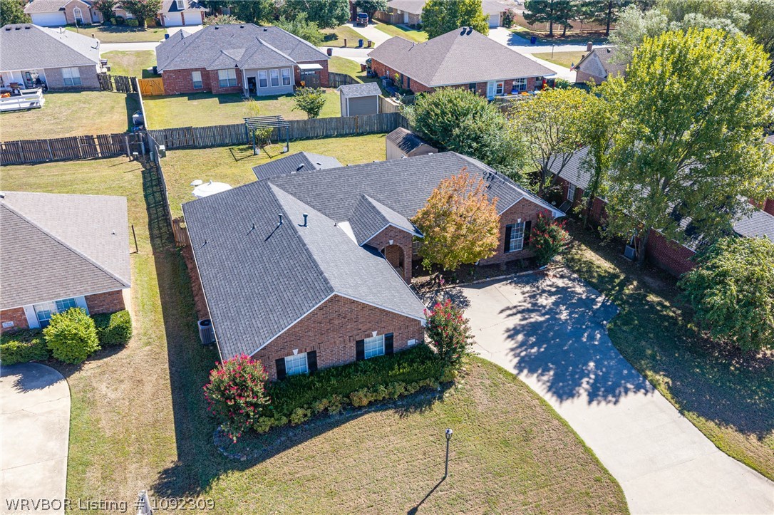 main property photo 50