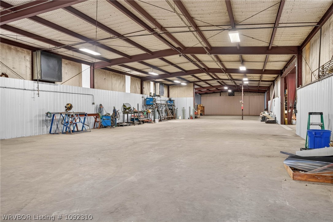 main property photo 50