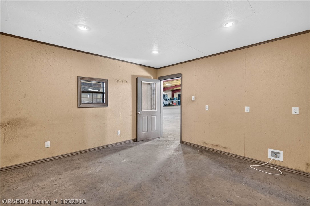 main property photo 70