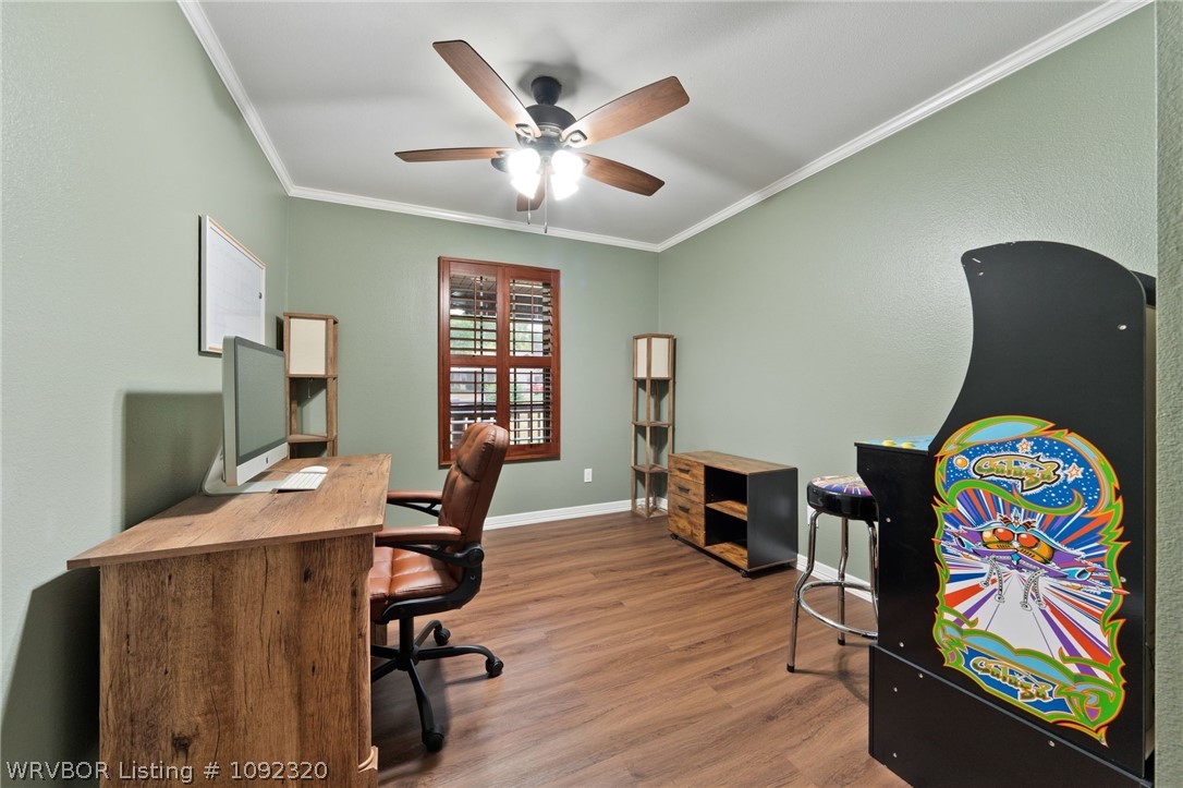 main property photo 27