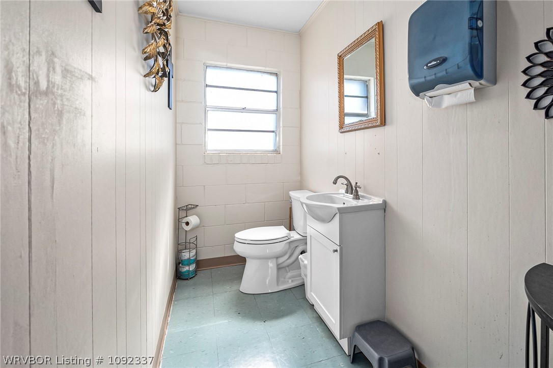 main property photo 19