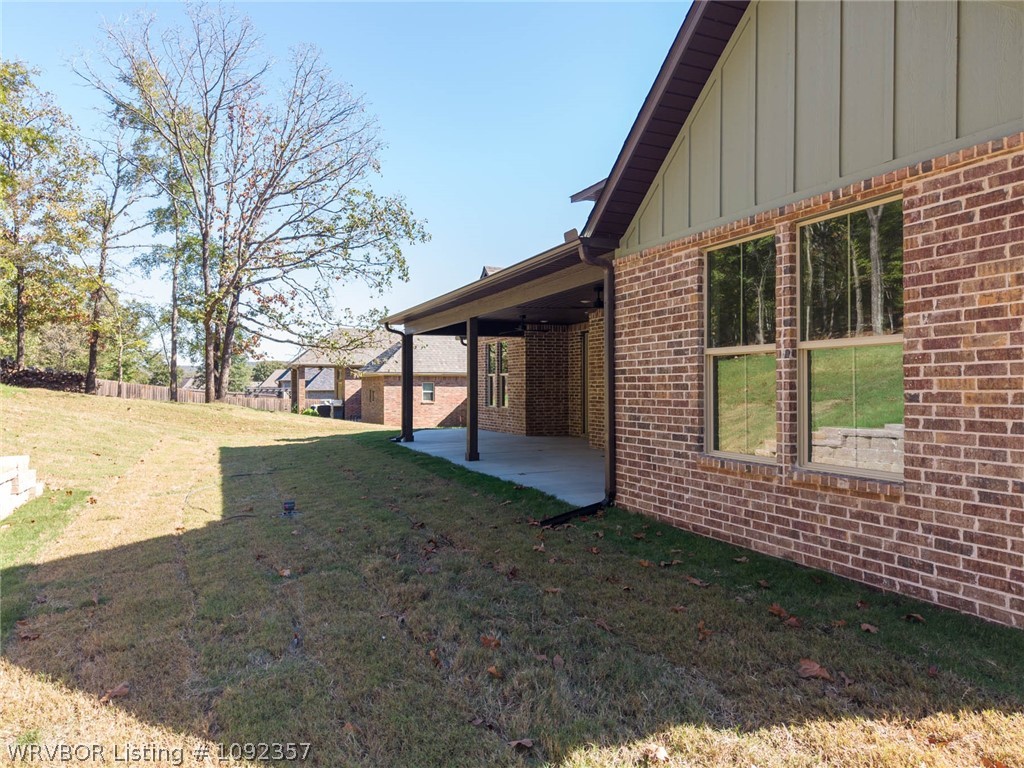 main property photo 31
