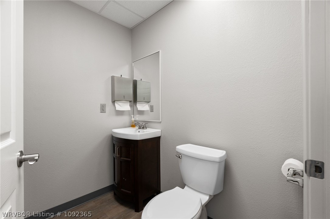 main property photo 22