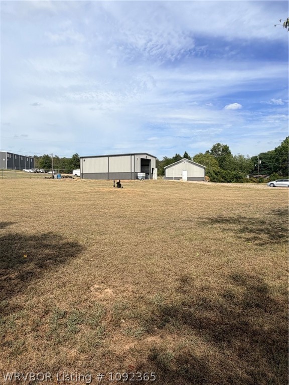 main property photo 34