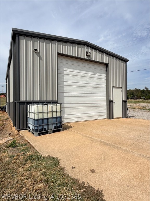 main property photo 35