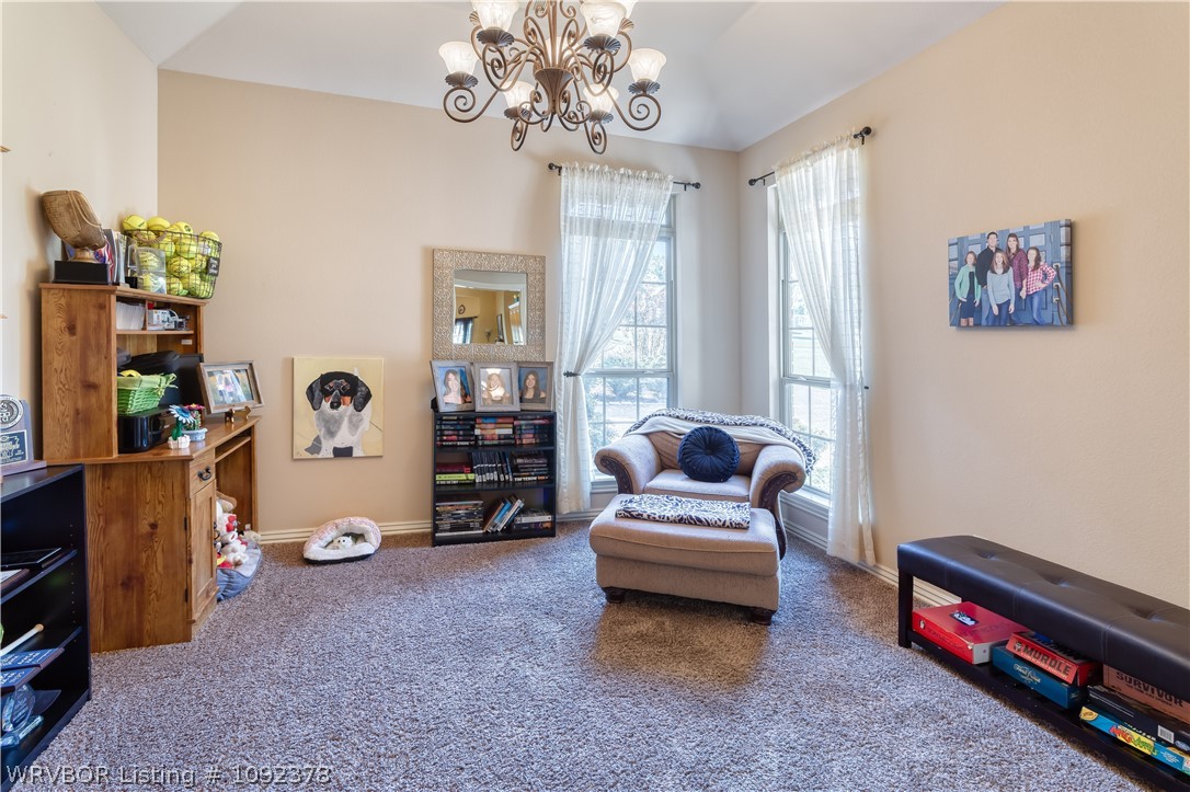main property photo 17