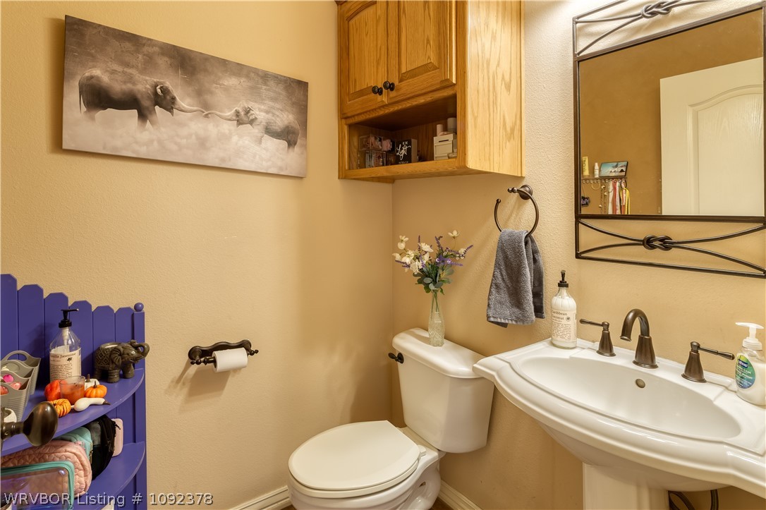 main property photo 27