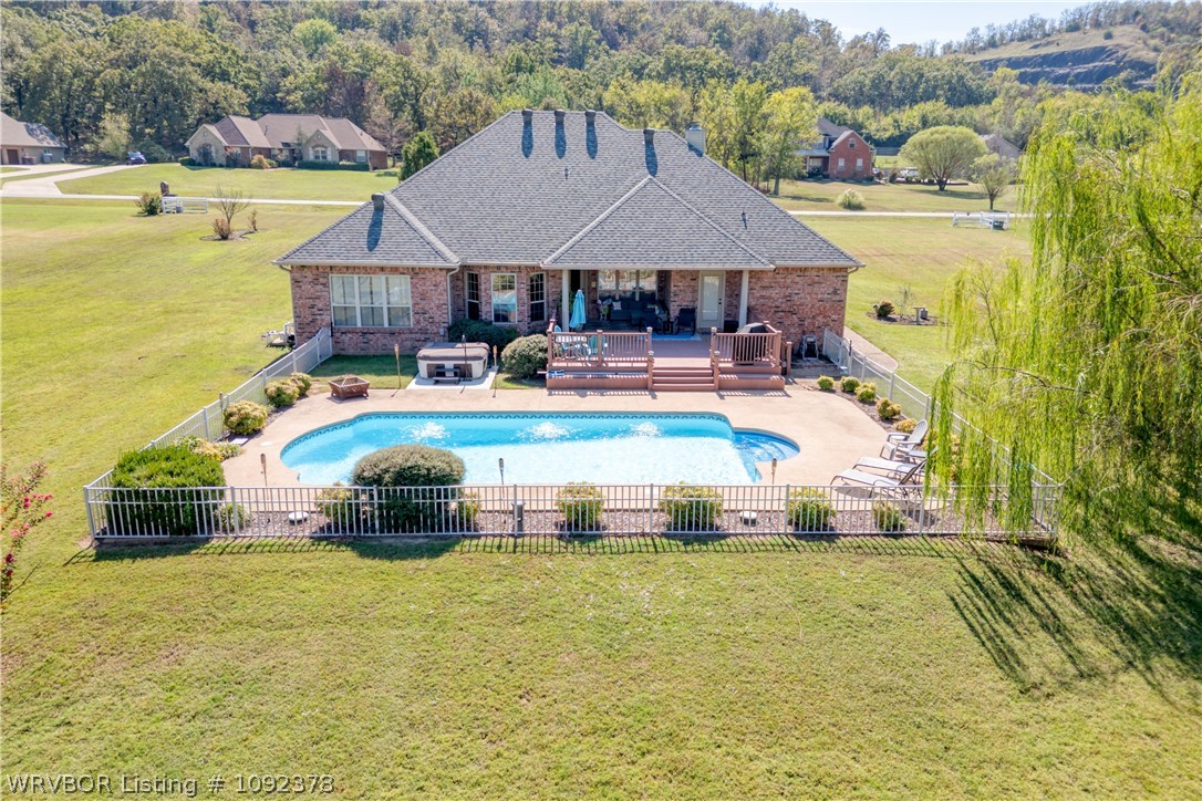 main property photo 38