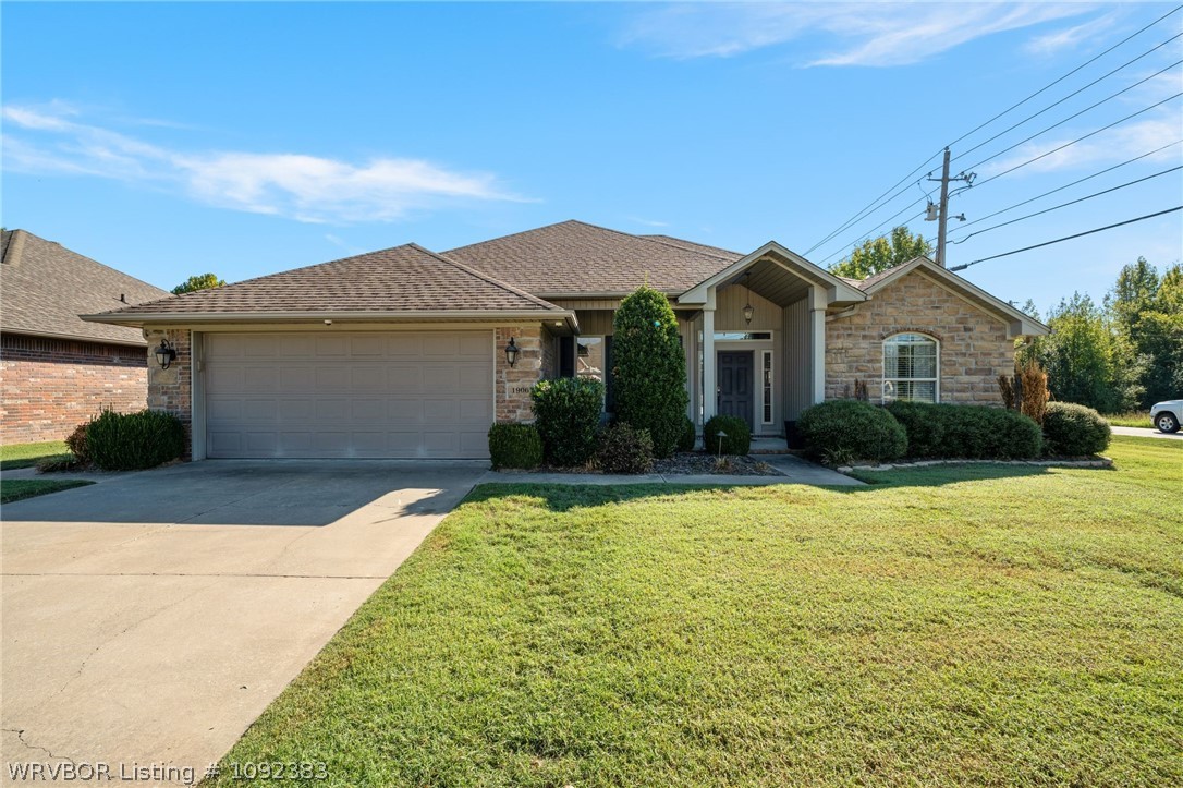 main property photo 0