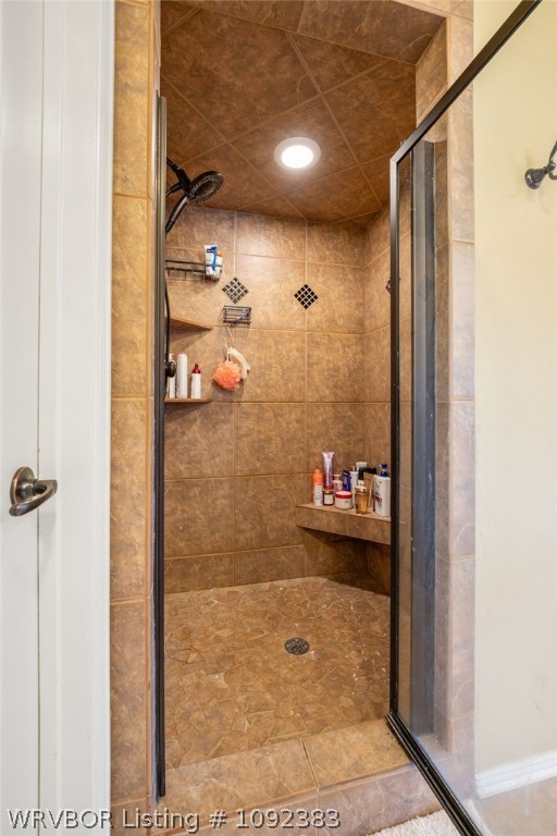 main property photo 20