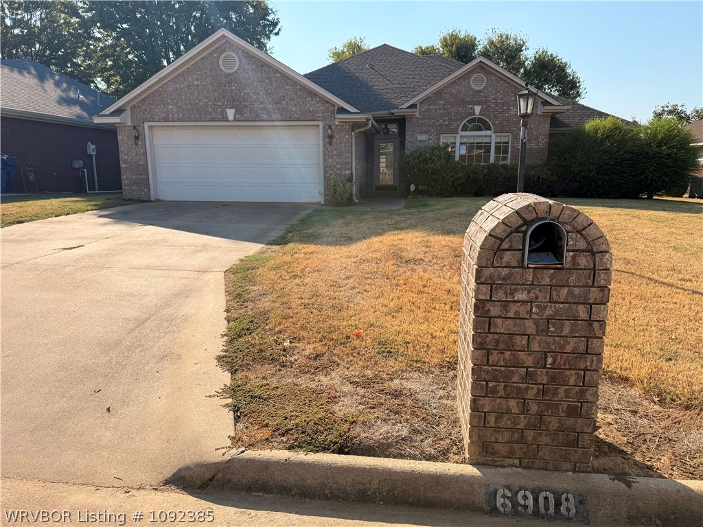 main property photo 0
