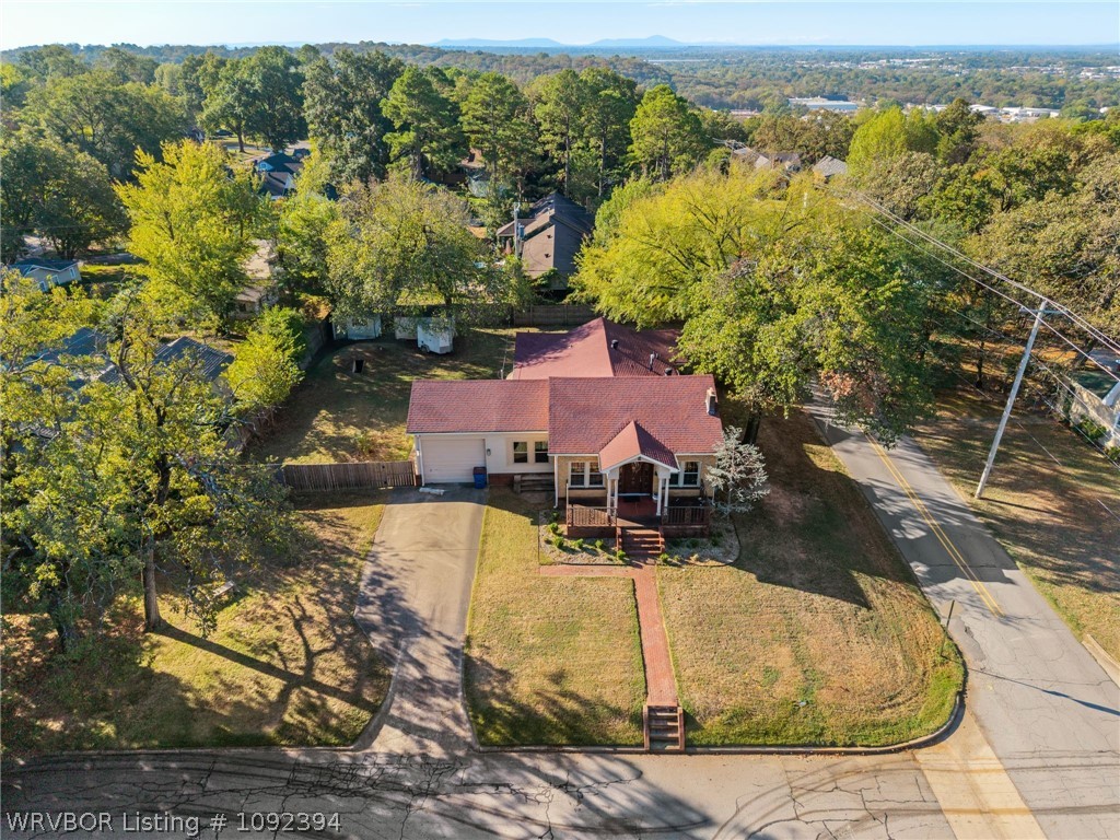 main property photo 11