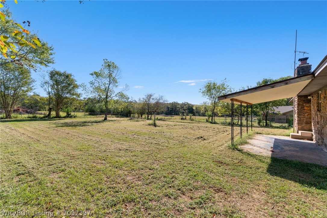main property photo 28