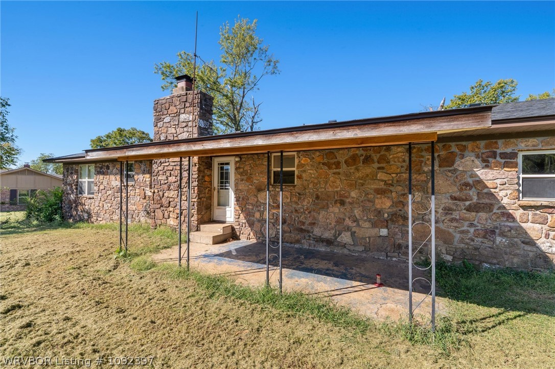 main property photo 31