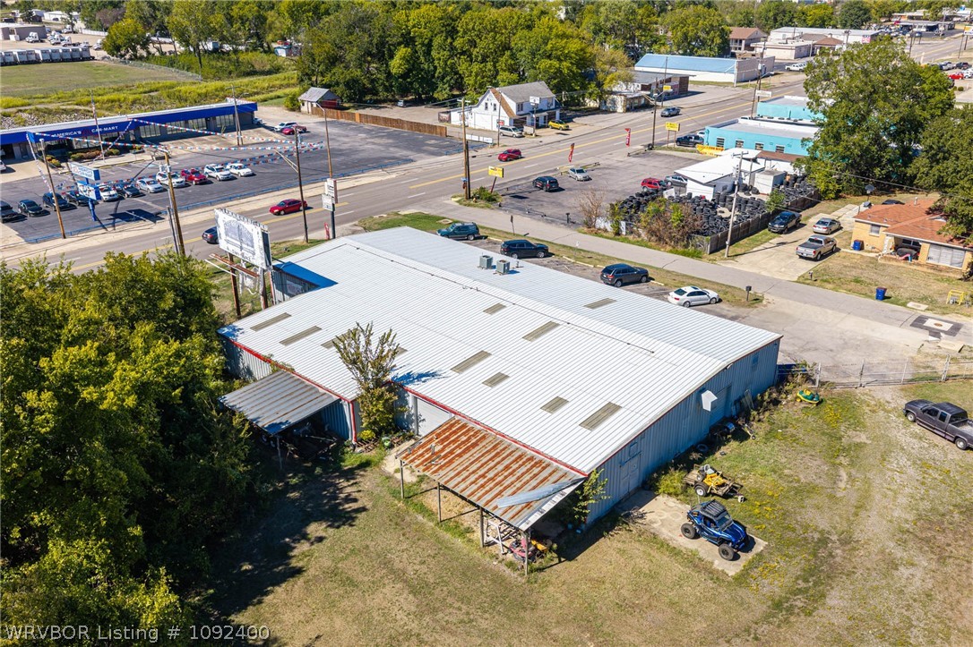 main property photo 17