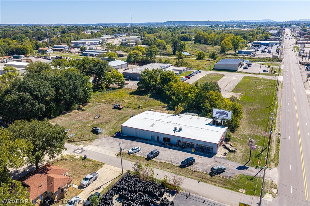 main property photo 19