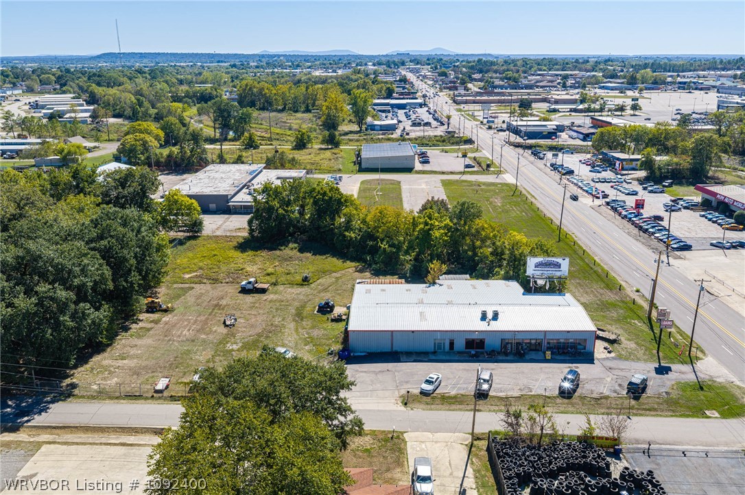 main property photo 20