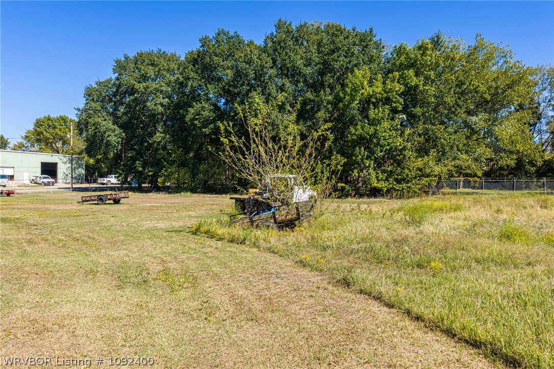 main property photo 6
