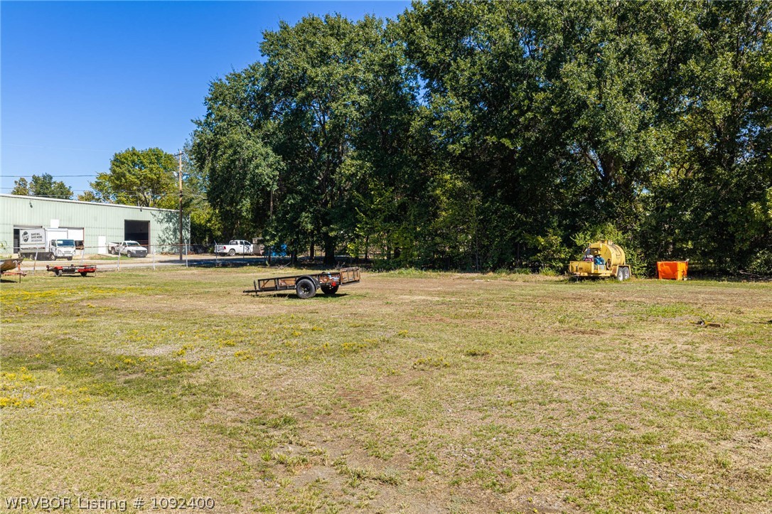 main property photo 7